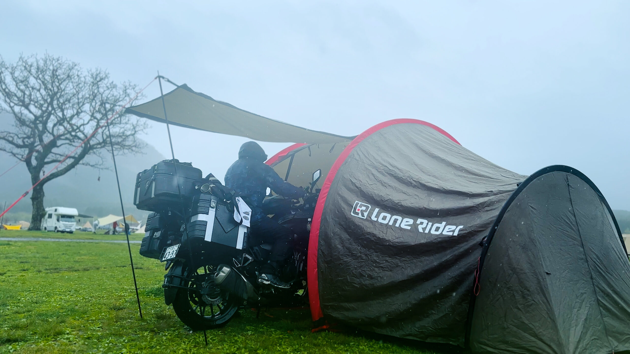 Lone Rider MotoTent (ローンライダー モトテント) キャンプツーリング 